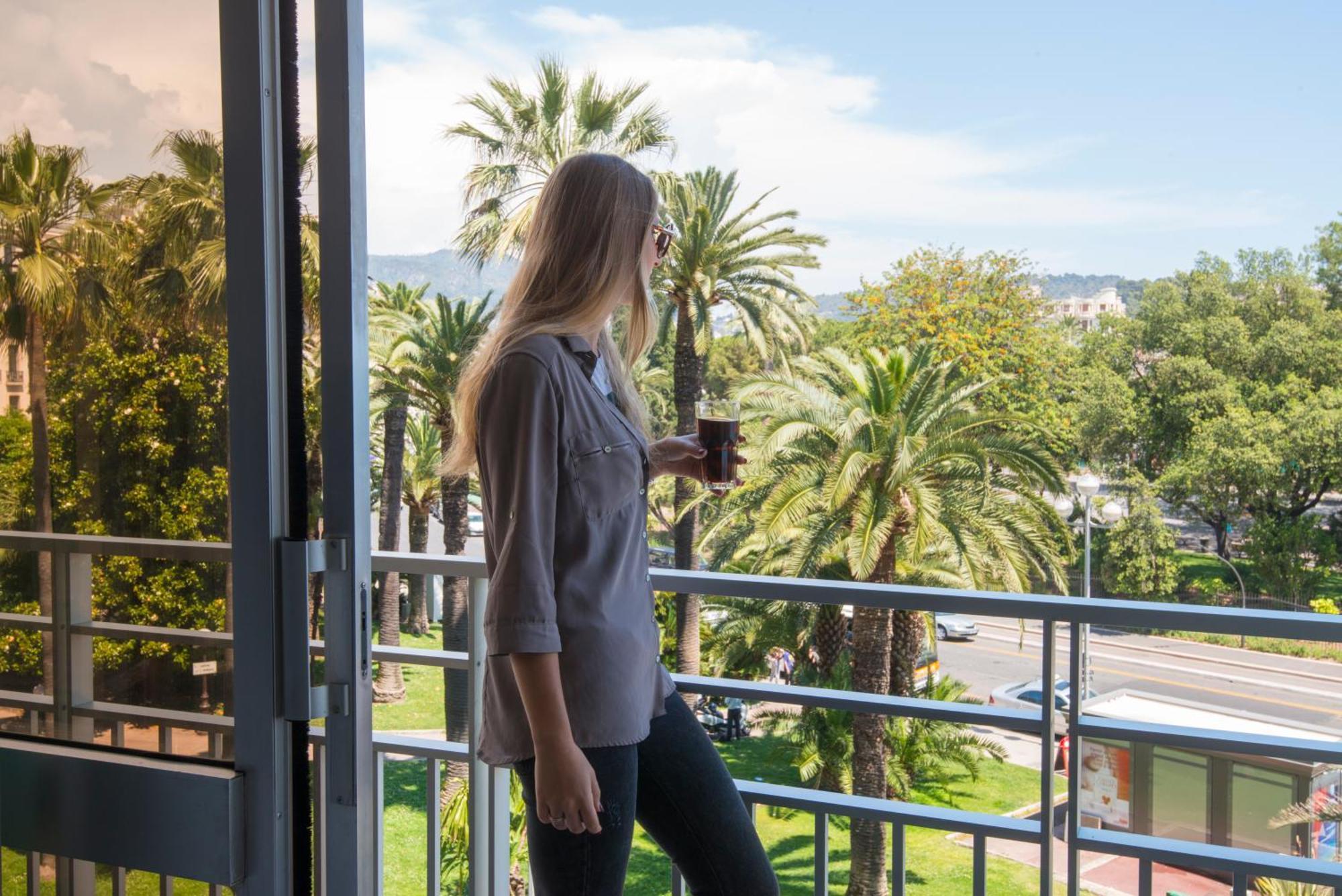 Mercure Nice Promenade Des Anglais Hotel Exterior photo